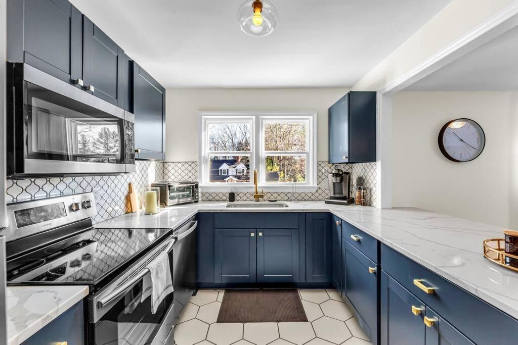 Villa Fully Renovated 4 Bed Buena Vista House Near Wfu Winston-Salem Exterior foto